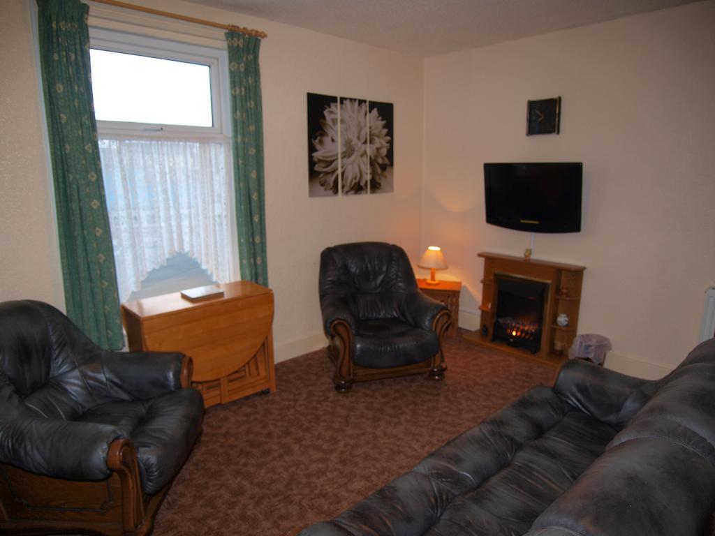 Waverley House Apartments Blackpool Room photo